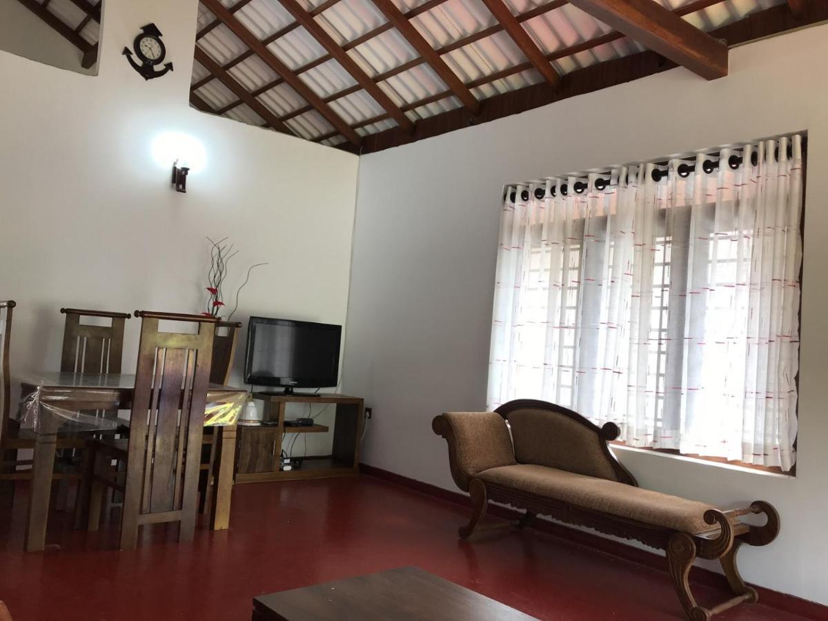 Villa Bubble Sea Unawatuna Exterior photo